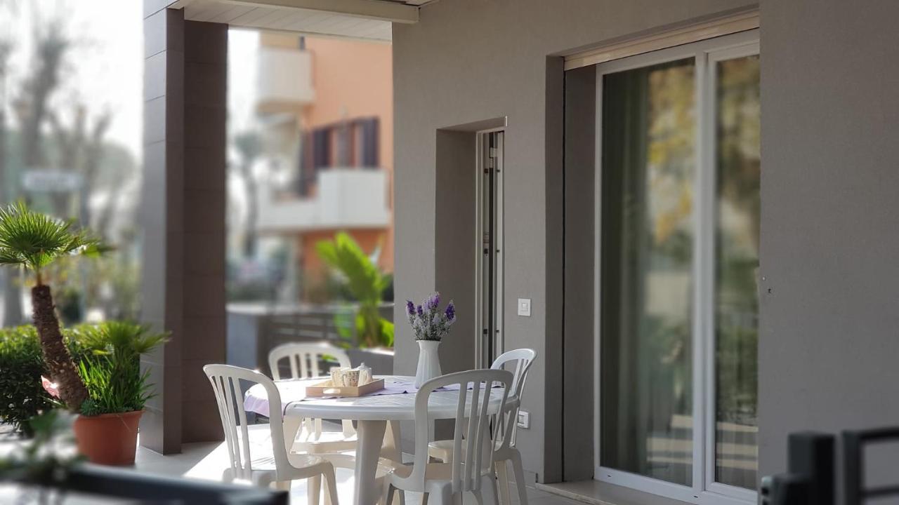 Appartamento Garden Riccione Exterior foto